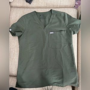 FIGS XS Moss One Pocket Scrub Top
